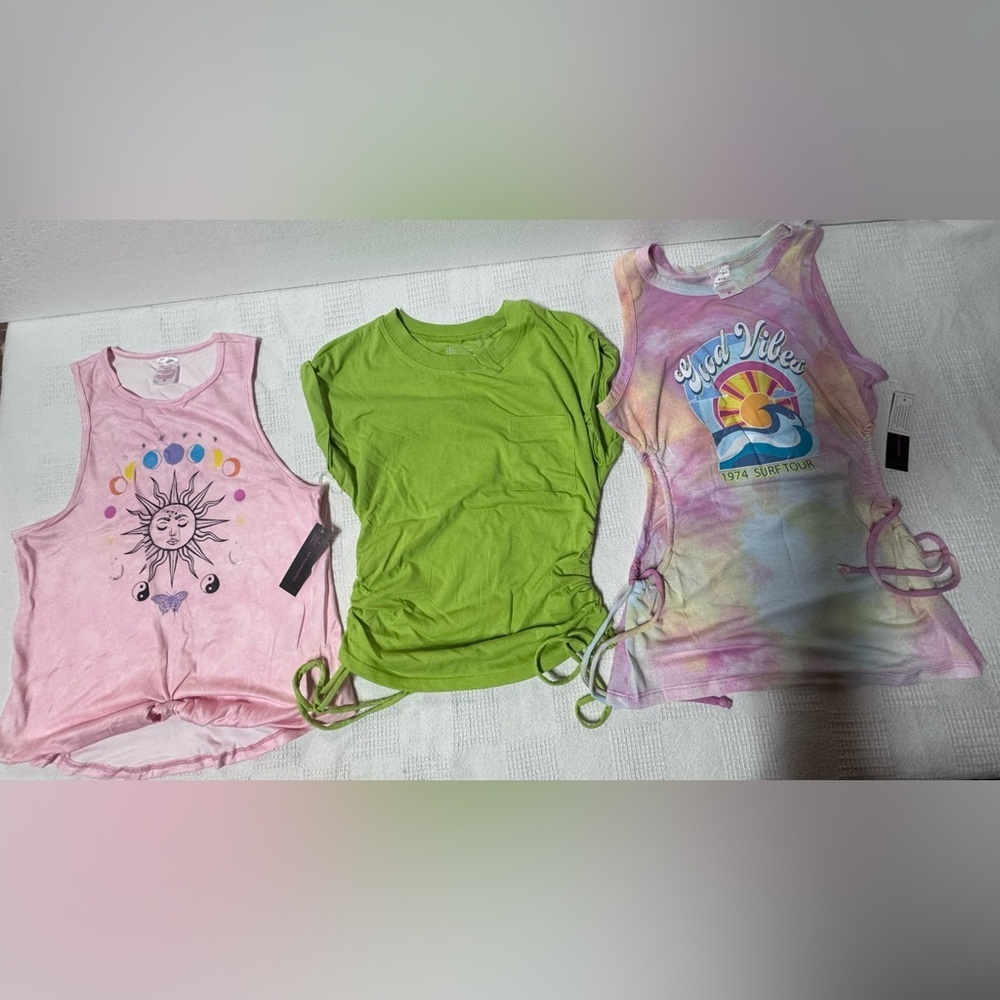 Bundle No Boundaries Junior Lime Green Side and Tie Tank Top